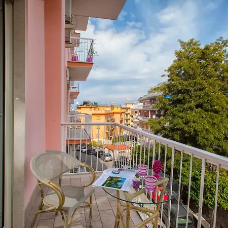 Estate4home - L'onda Viola *