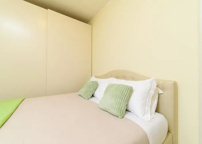 Estate4home - L'onda Viola * ソレント