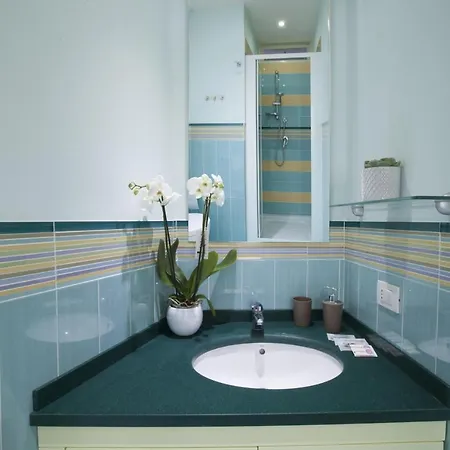 Estate4home - L'onda Viola *