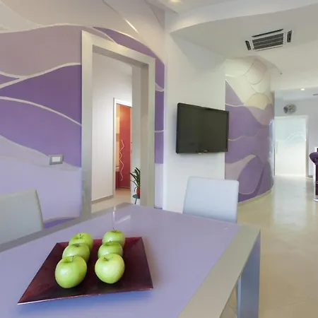 Appartamento Estate4home - L'onda Viola *