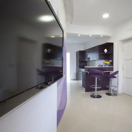 Estate4home - L'onda Viola Lägenhet