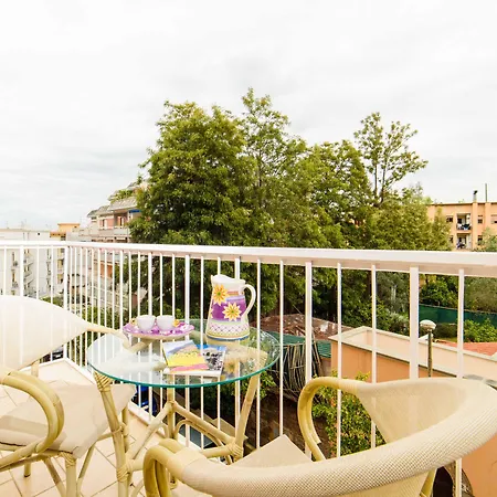 Estate4home - L'onda Viola Apartment *