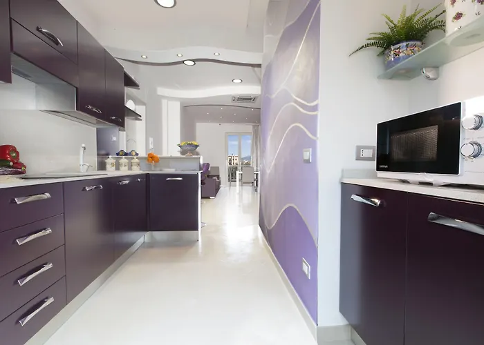 Estate4home - L'onda Viola Sorrento