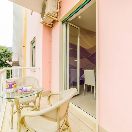 Estate4home - L'onda Viola Sorrento
