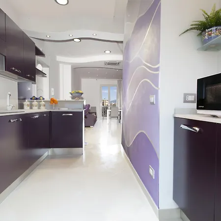 Estate4home - L'onda Viola Sorrente